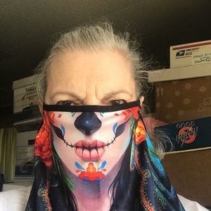 Meet your Posher, Lynda